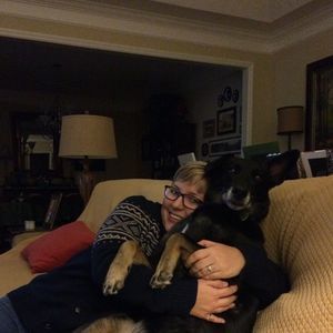 Meet your Posher, Carrie